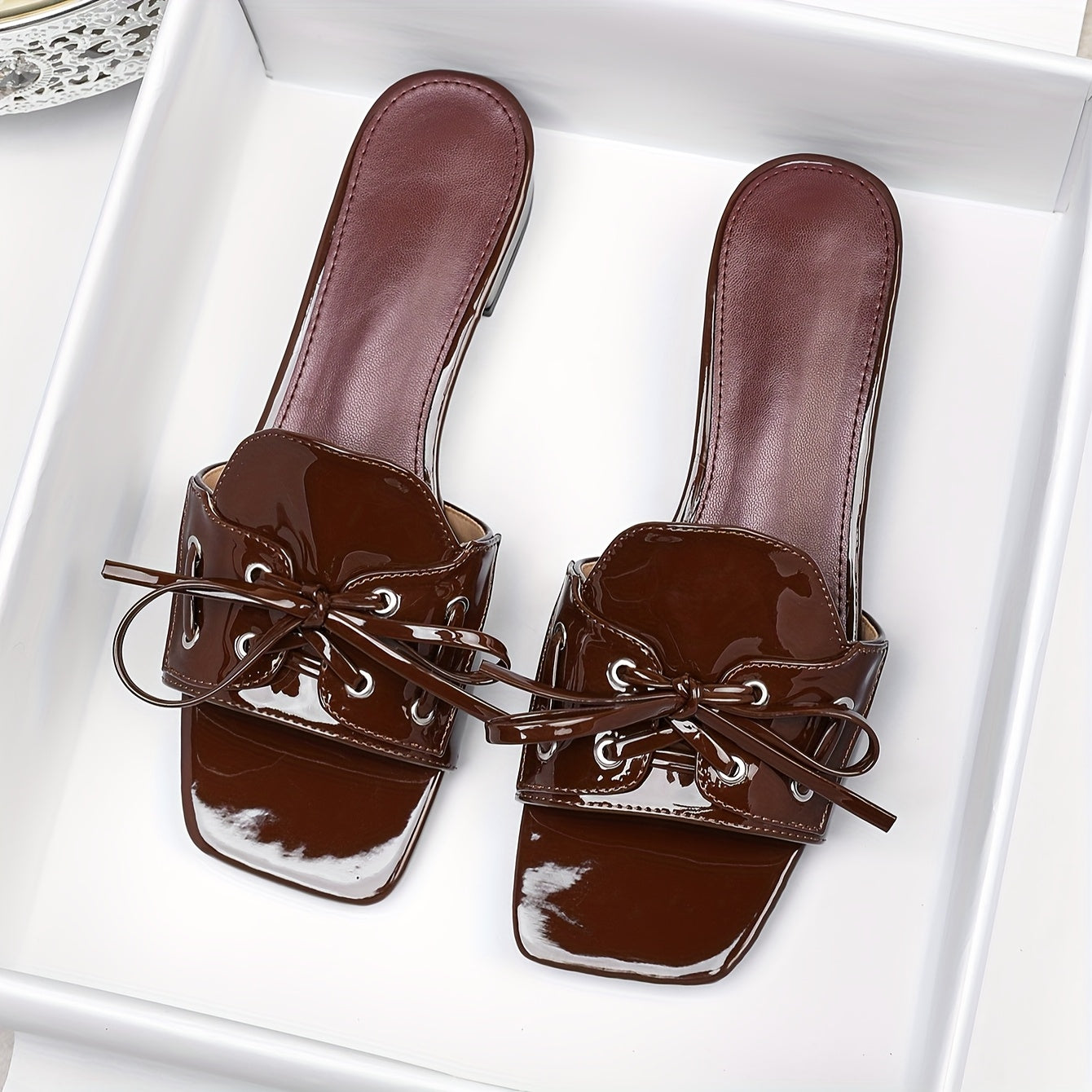 Women'S Flat Sandals for 2025 Spring And Summer, Versatile And Soft-Soled, Slip-Resistant, Perfect for Beach Days, Featuring a Stylish Roman Design, Large Size